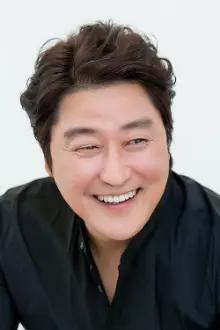 Song Kang-ho como: Detective Park Doo-man