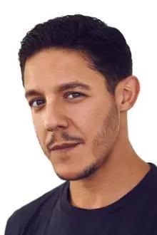 Theo Rossi como: Rory Fetter