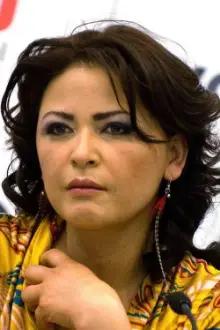 Elpidia Carrillo como: Sandra
