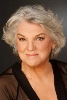 Tyne Daly como: Mary Beth Lacey