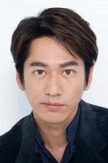 Kento Nagayama como: Takashi Ariake