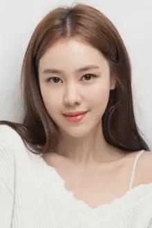 Kim Ye-won como: Jeong Eun-joo