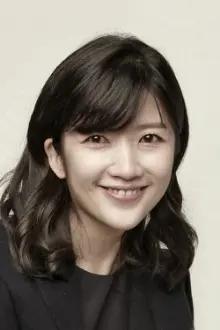 Jang So-yeon como: Seo Kyung-sun