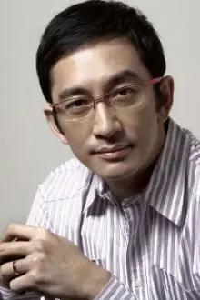Lawrence Ng como: Mr. Shee