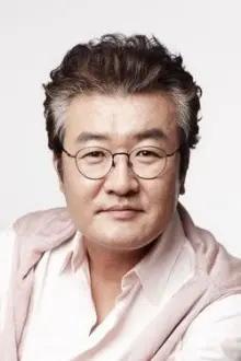 Son Jong-hak como: Detective Choi