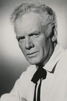 Charles Bickford como: Reverend Sims