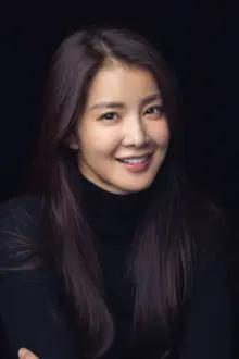 Lee Si-young como: Navel