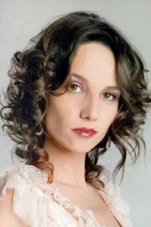 Aline Küppenheim como: Elisa