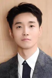 Jang In-sub como: Department Head Kim