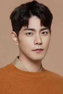 Hong Jong-hyun como: 3rd Imperial Prince Wang Yo