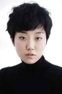 Lee Joo-young como: Ji-yeon