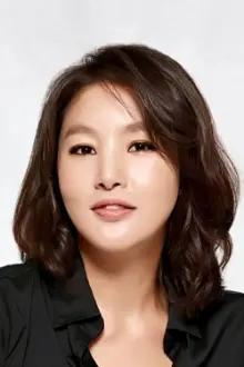 Park Ji-young como: Hae-ra's Mother