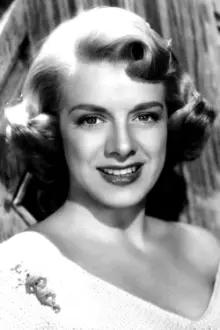 Rosemary Clooney como: Self (archive footage)