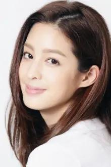 Christina Mok como: Yin Ge Li