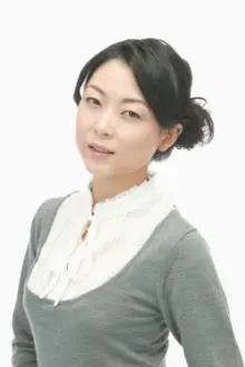 Mayumi Asano como: Hisoka Kurosaki