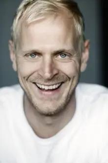 Carsten Bjørnlund como: Niels
