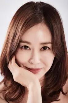 Kim Ye-ryeong como: Cho Sook-hee