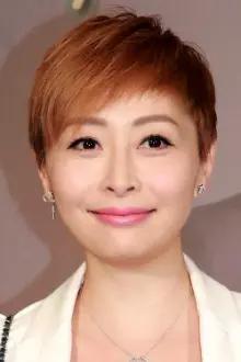 Angela Tong como: Ko Pak Fei