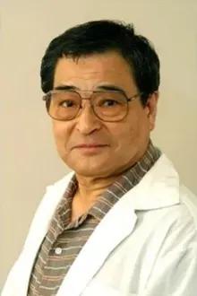 Shozo Iizuka como: Isamu Ryūzaki