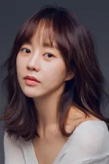 Yoo Da-in como: Hye-hwa