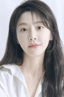 Jeong Yu-mi como: Hong Se-na / Hong Hwa-yong