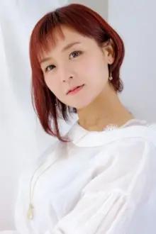 Ikumi Nakagami como: Yukari Akiyama
