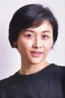 Jenny Zhang como: Chikka Chimannie