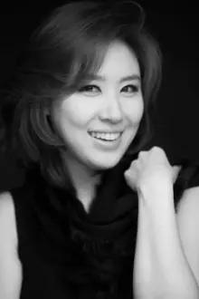 Kim Sung-kyung como: Bo-ra's Mother