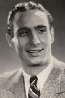 Alfredo Mayo como: Coronel Gonzalo Rivas